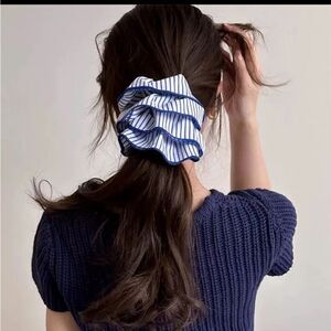 New ANTHRO Blue Nautical Striped Scrunchie Hair Tie Ponytail Holder